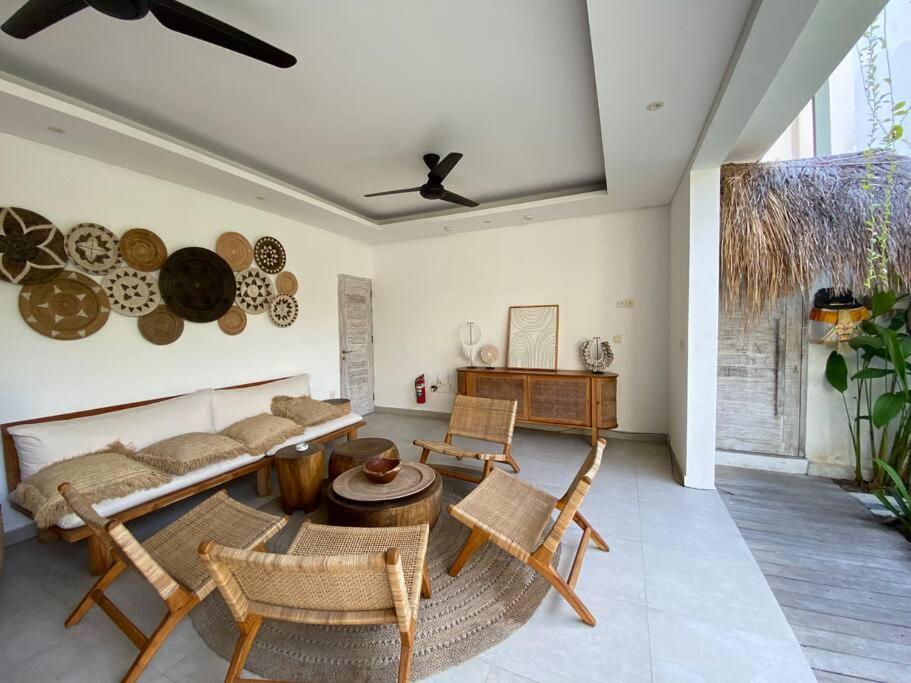 Mei, 2br Pool, Seseh Dalung (Bali)